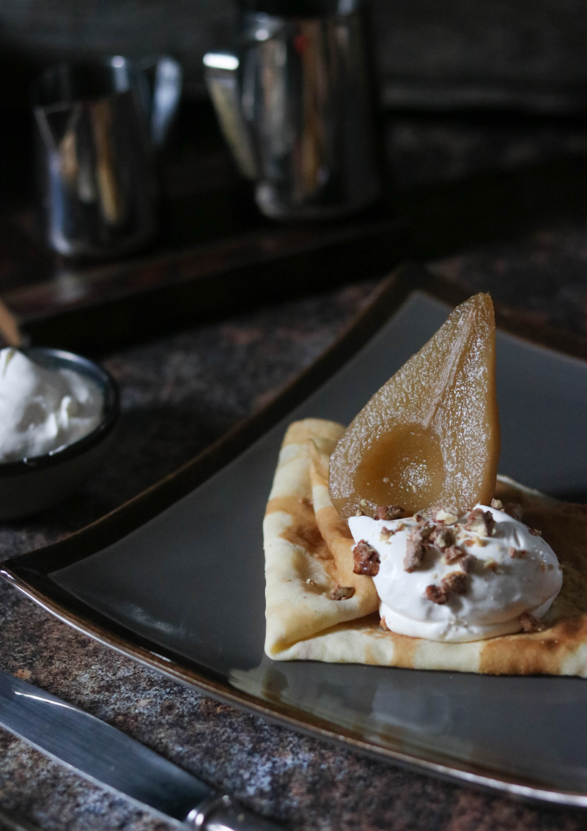 La crêpe made in Canada (poire, pécan et sirop d'érable)